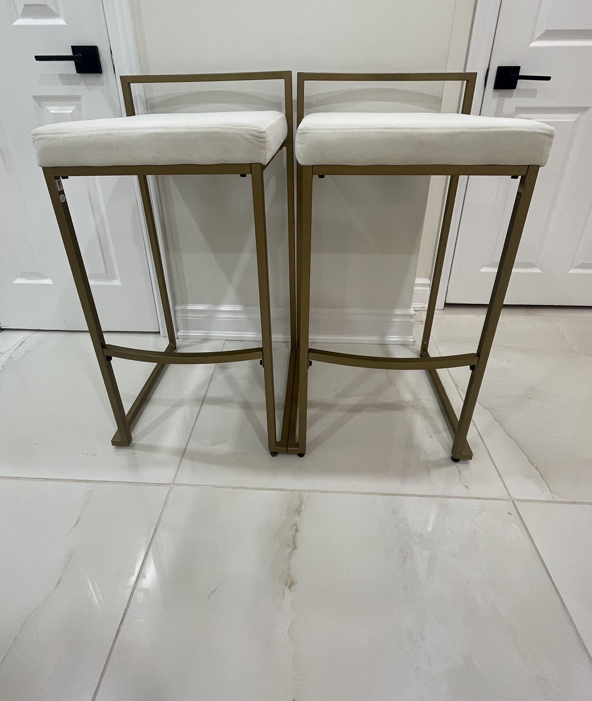Bar and Counter Stool - photo 2