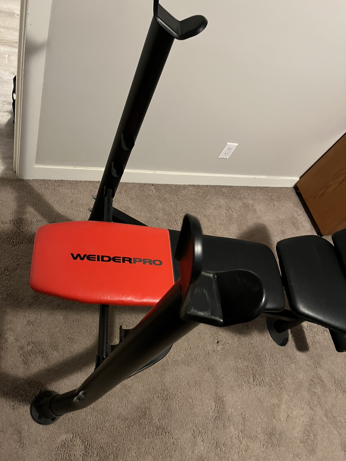 Bench press with weights - photo 2