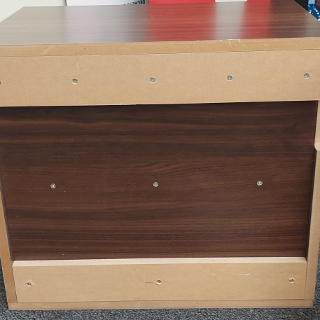 Book Steve's or Cabnets image indicator(2)