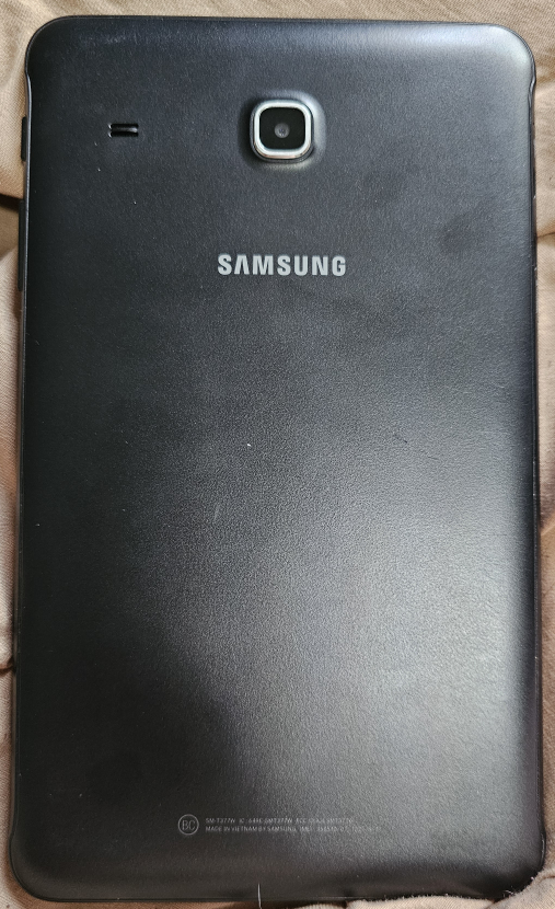 Samsung Tablet - photo 2