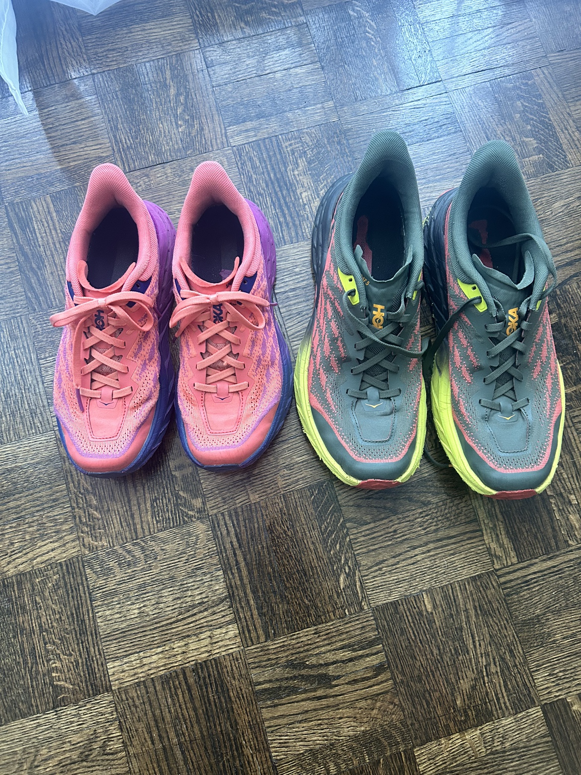 HOKA Speedgoat 5 Men & Women