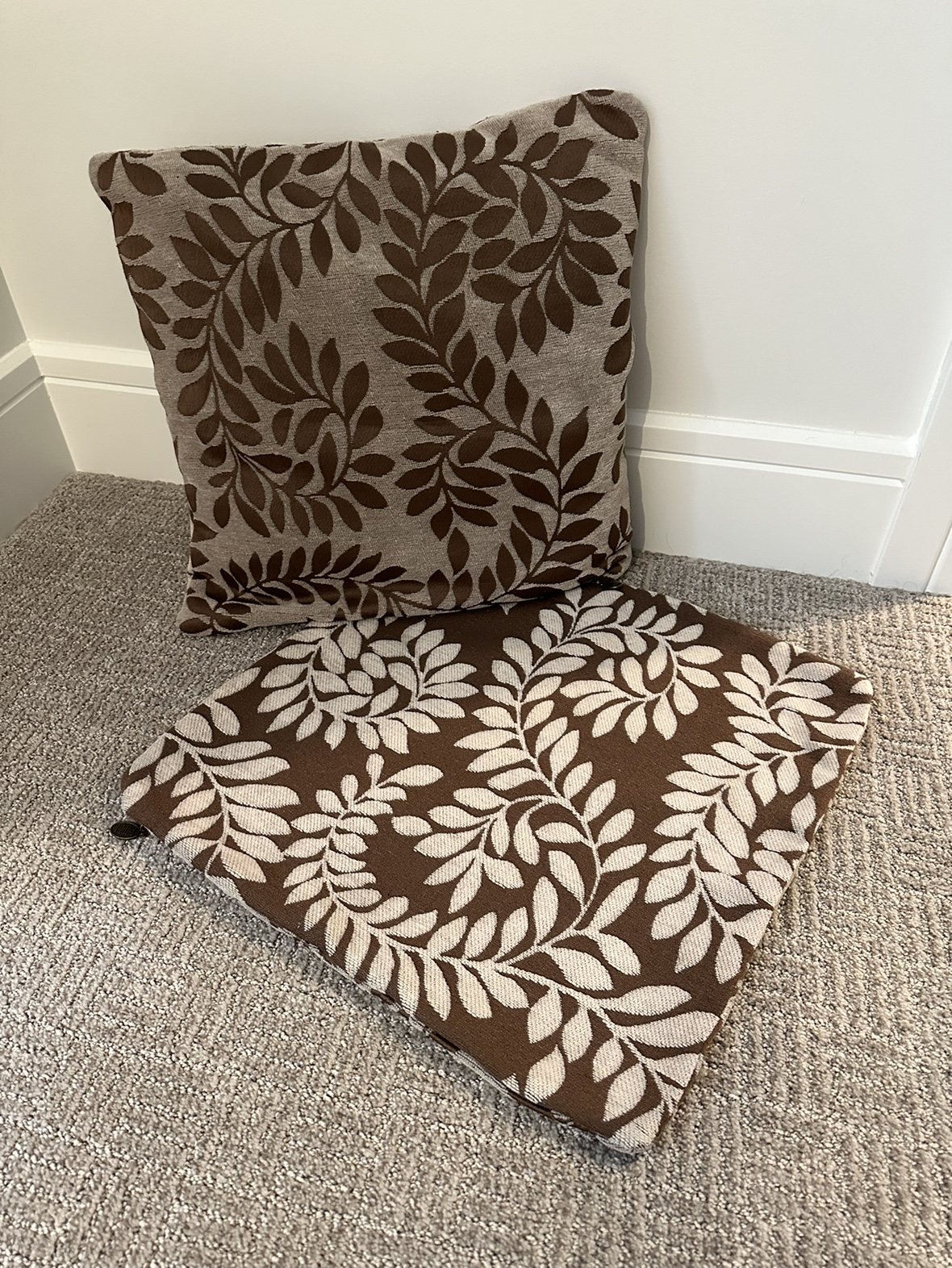 2x Pillow Cover - Pier 1