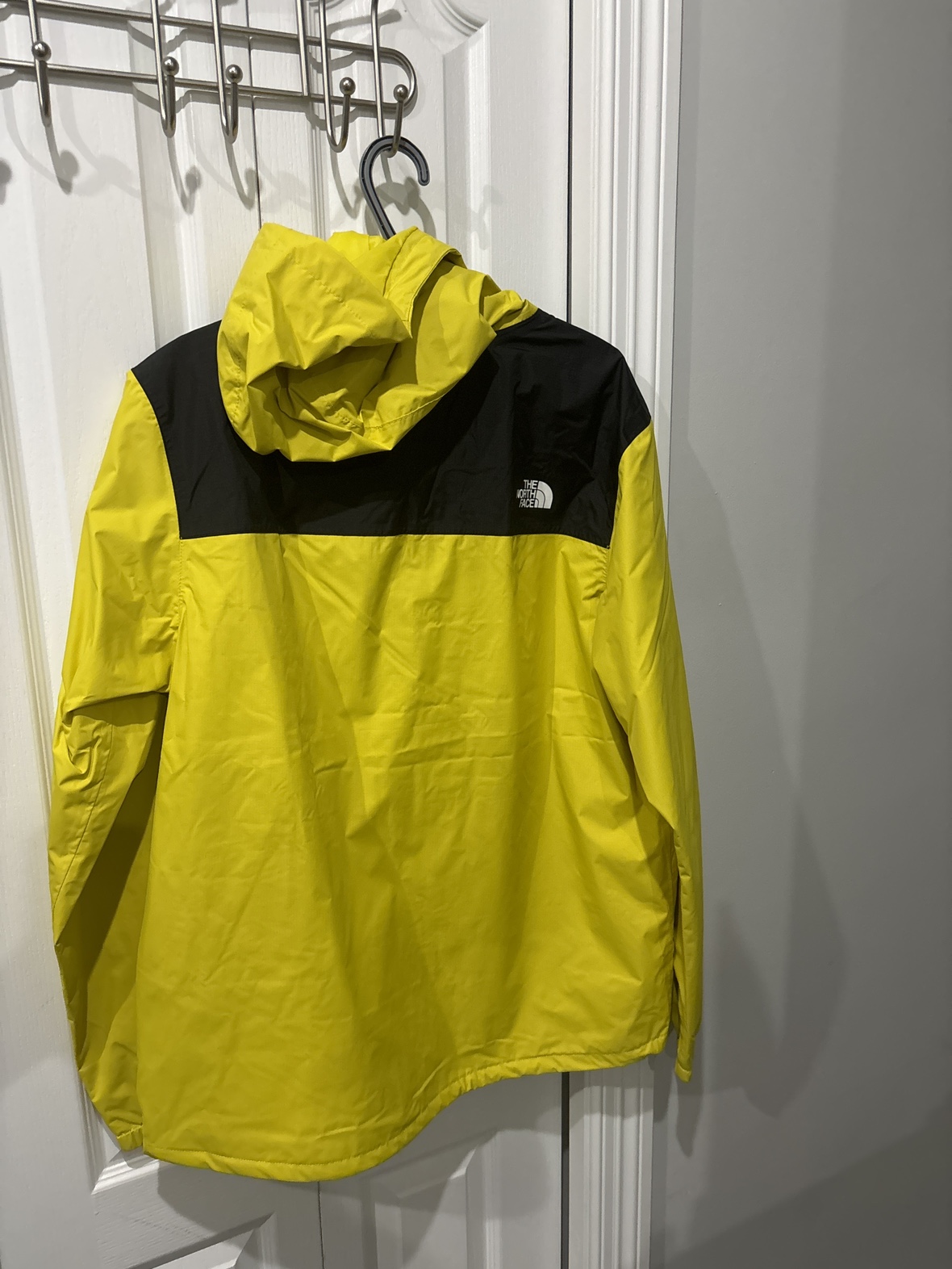 North face Antora men’s jacket image indicator(2)