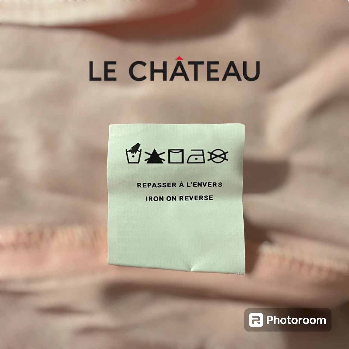 🎀 BRAND NEW 🎀 Le Château Dress 👗 image indicator(7)