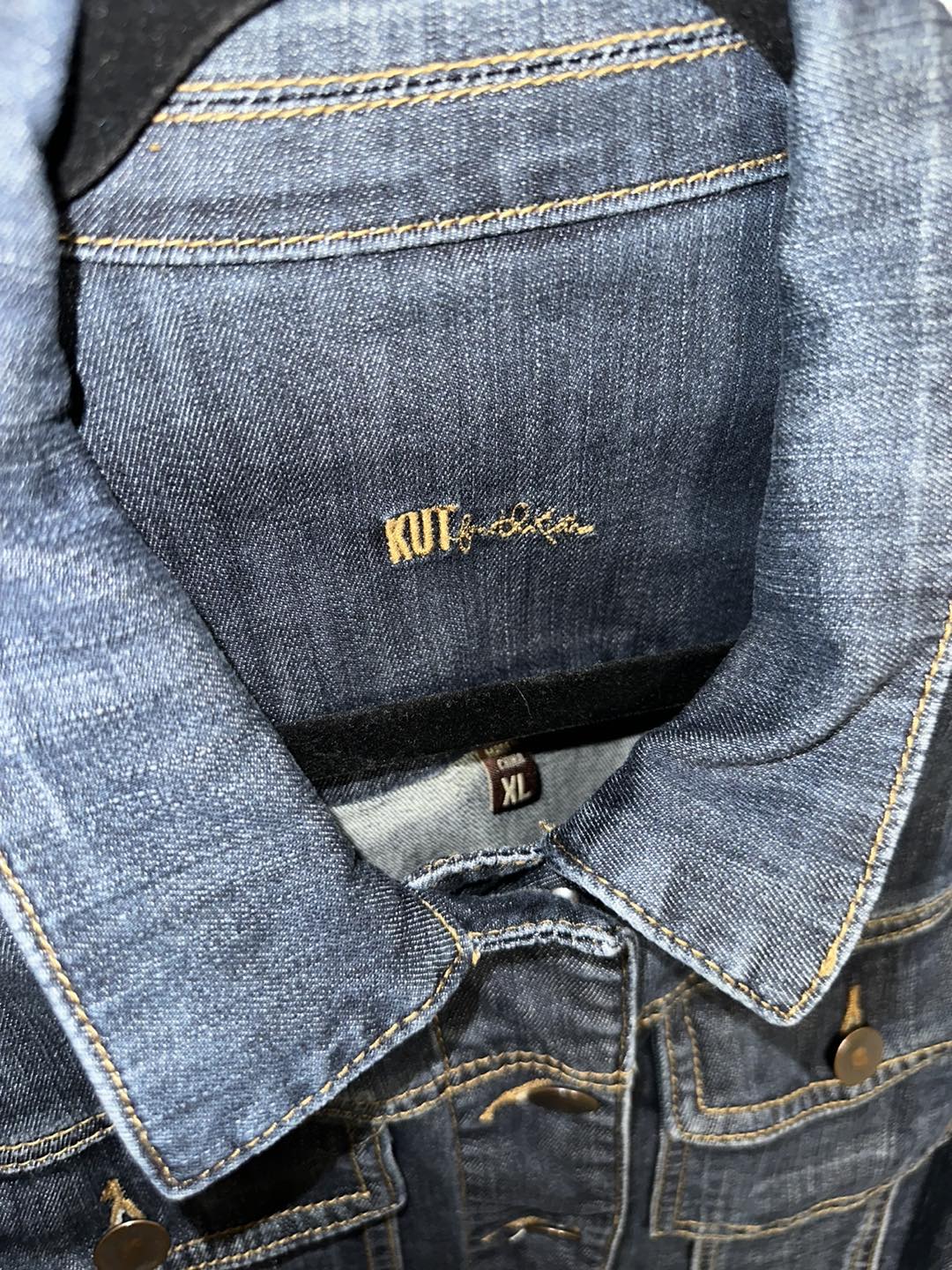 Jean Jacket image indicator(3)