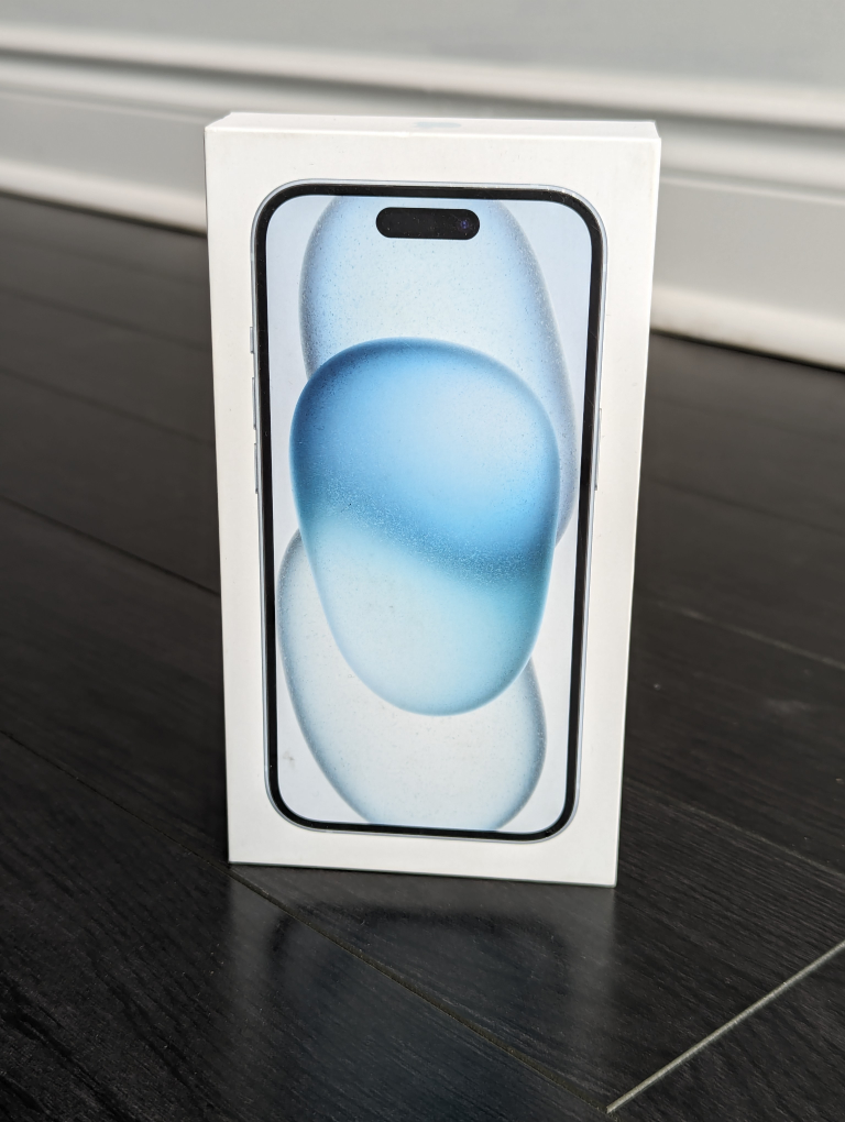 iPhone 15 blue 128 GB Brand New