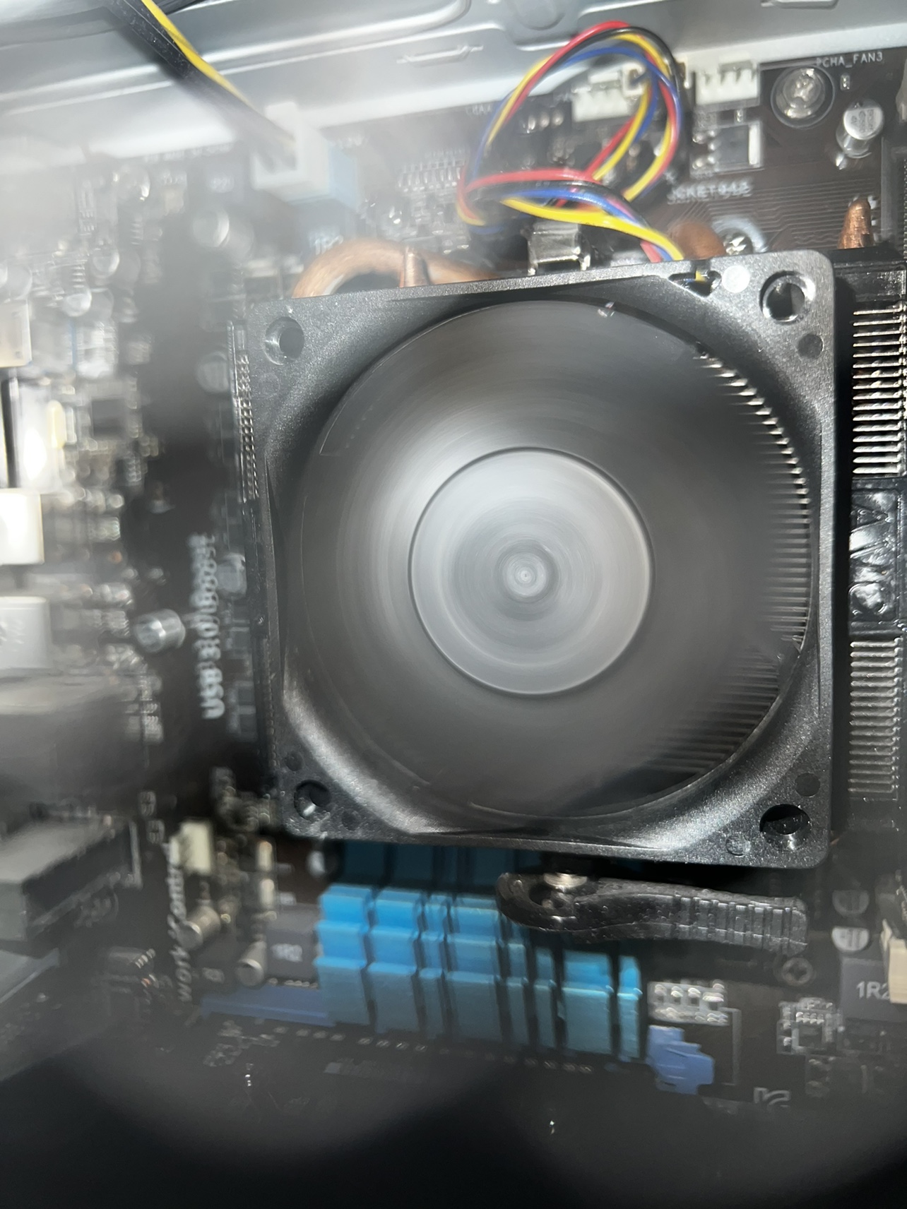 Gaming PC mint condition - photo 3