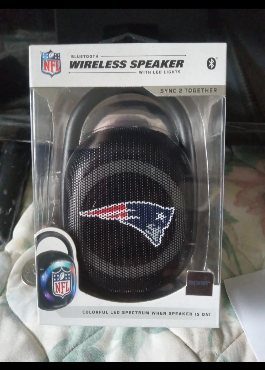 New!!! NFL New England Speaker 🔊