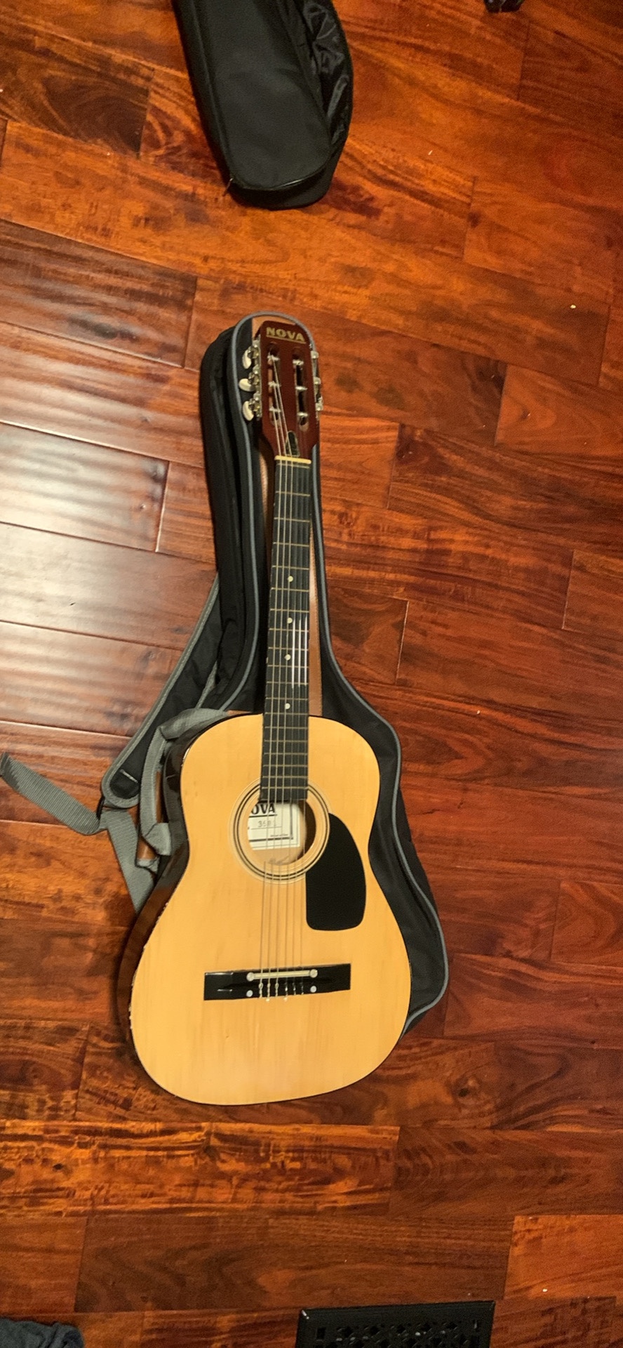 Guitar thumbnail