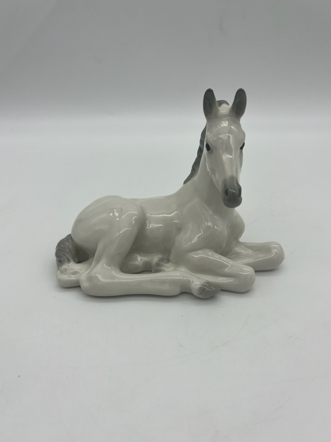 Vintage 1980’s numbered porcelain White/Grey Foal/Colt Horse