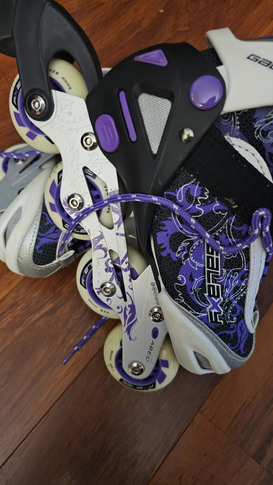 rollerblade skate for (13) 28 to  (4) 34 kids size  like new - photo 4