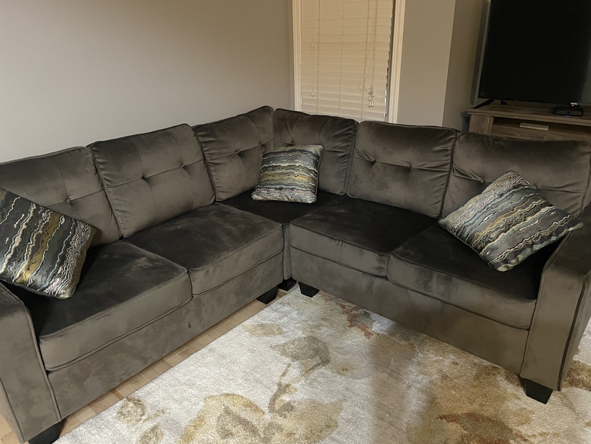 Couches - photo 3