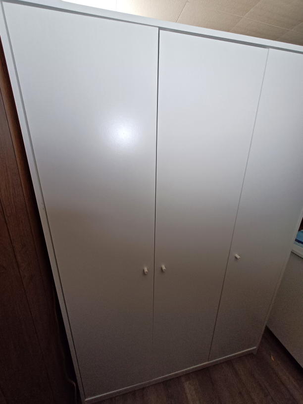 IKEA WARDROBE 3 DOORS - Last day - photo 3