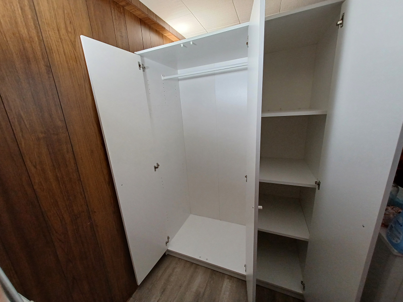IKEA WARDROBE 3 DOORS - Last day - photo 4