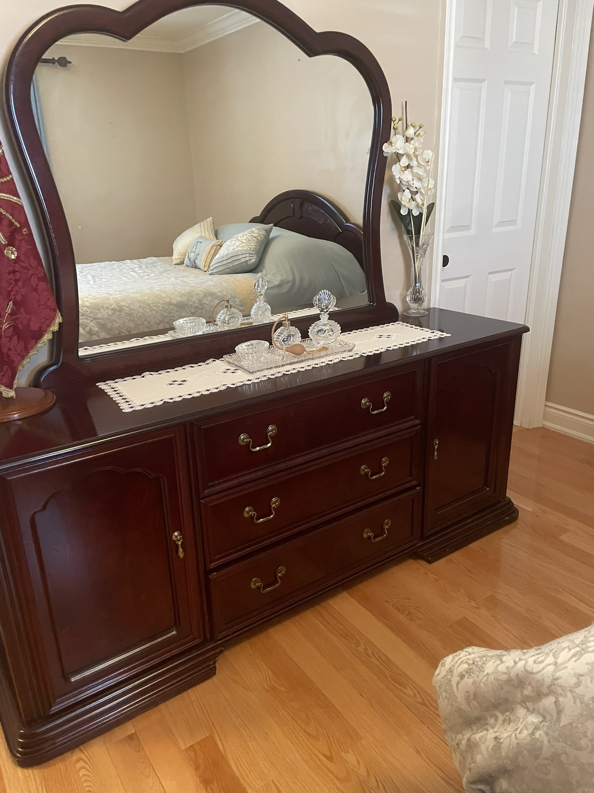 Bedroom set 5 piece - photo 2