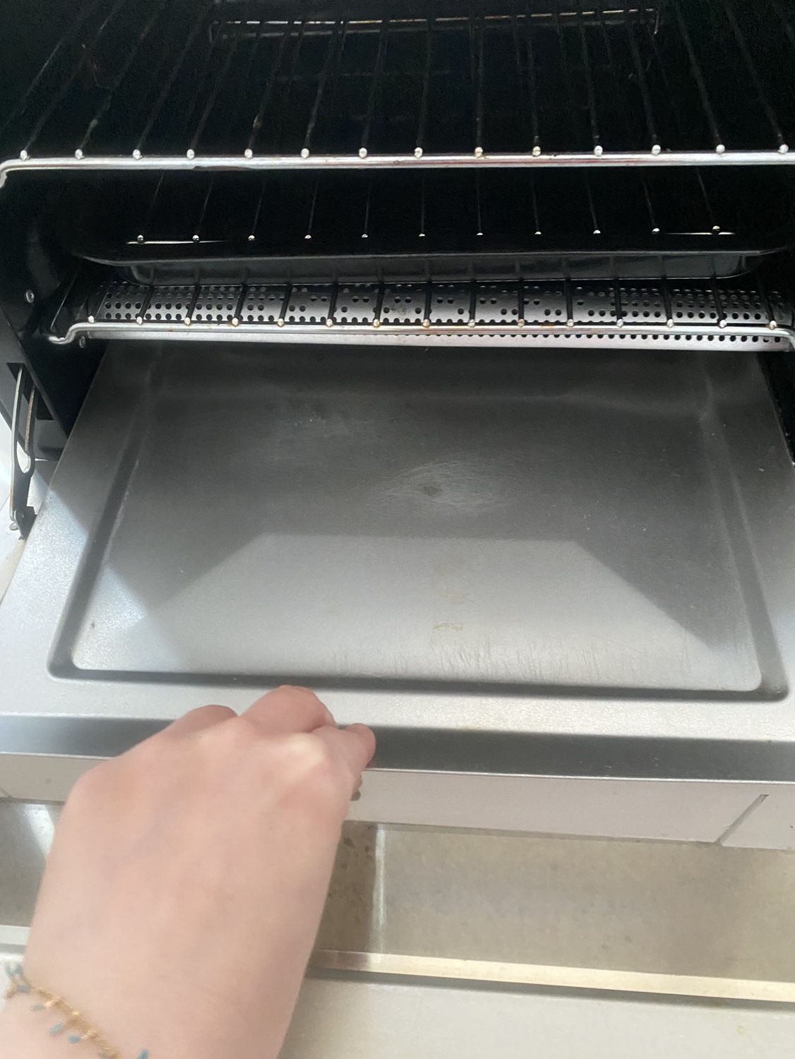 KitchenAid 1440w Extra Large Capacity Toaster Oven image indicator(4)