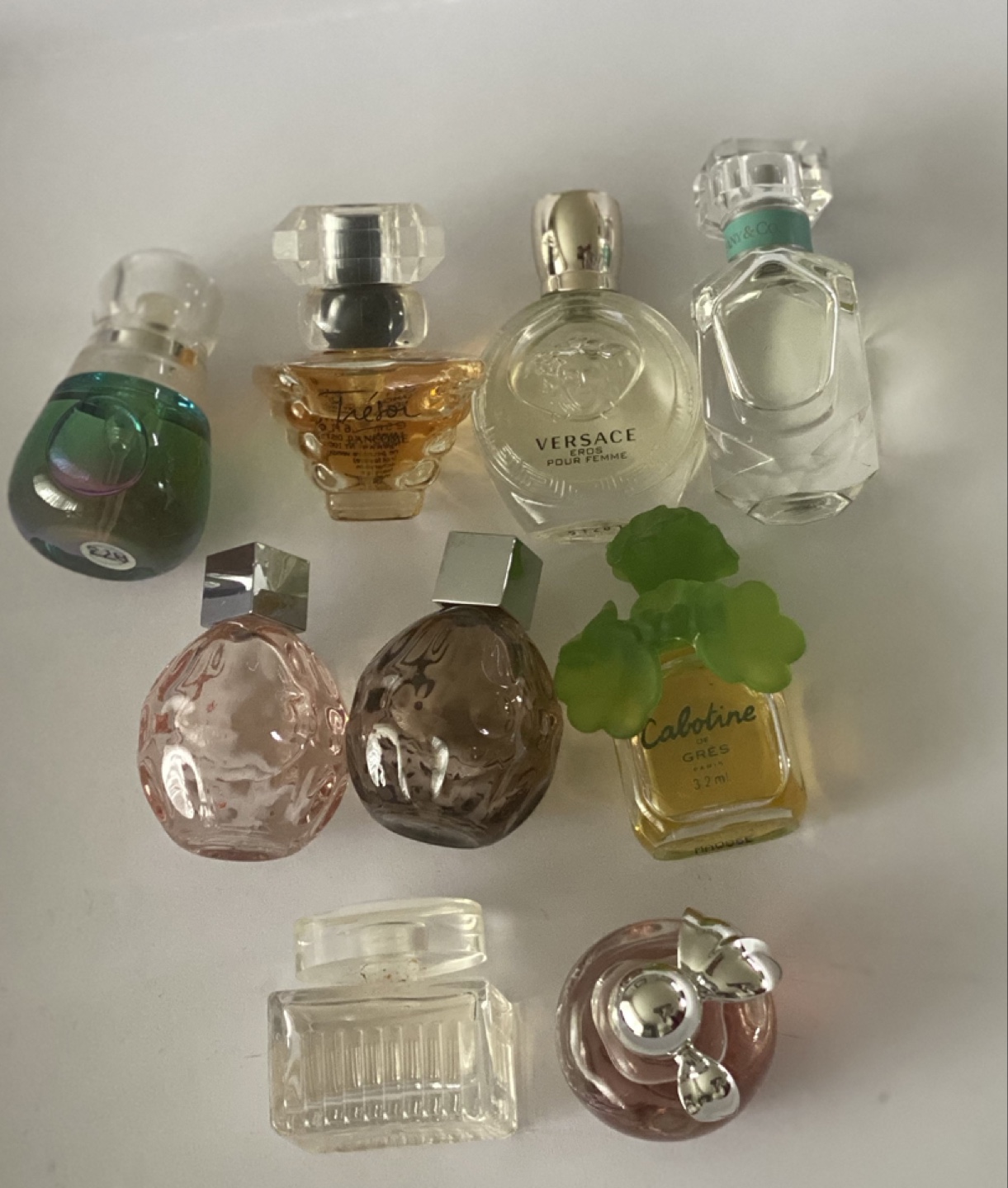 9 variety miniature  collectable fragrances. image indicator(5)