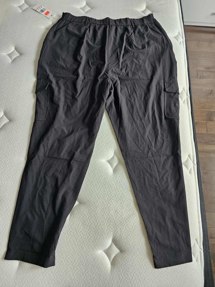 Black Pants (Large) image indicator(2)