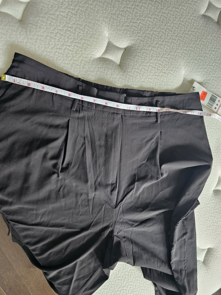 Black Pants (Large) image indicator(3)