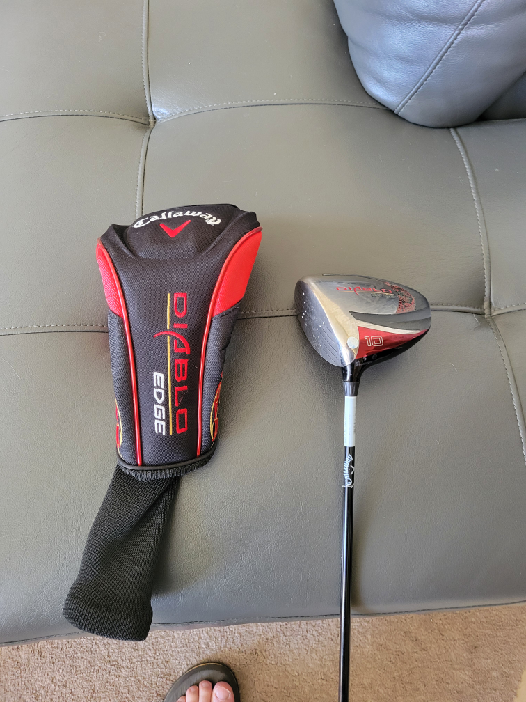 Adult Left Hand Clubs, bag and lots of balls and tees image indicator(4)