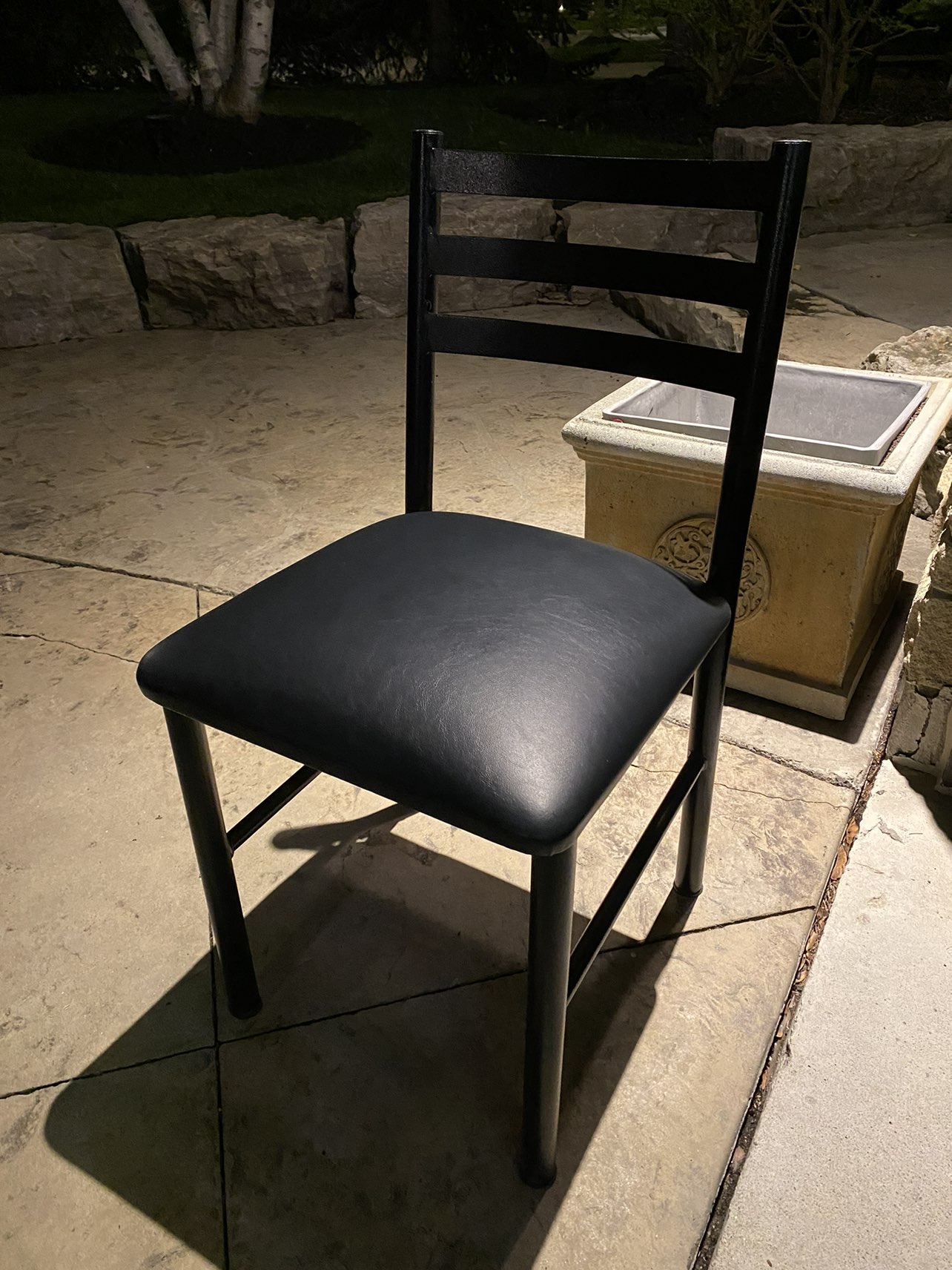 36 Chairs & 23 Tables *read description* - photo 3