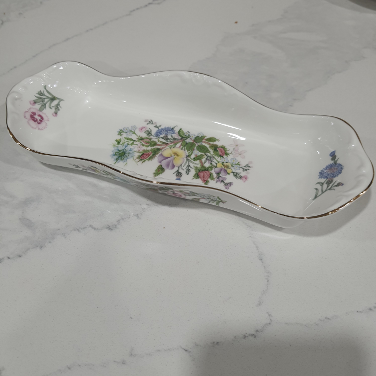 Antique Aynsley wild Tudor dish