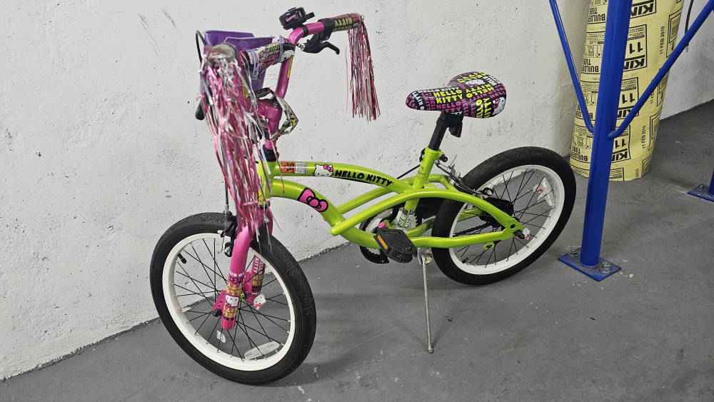 bicycle 14 inch fof kids in very good condition