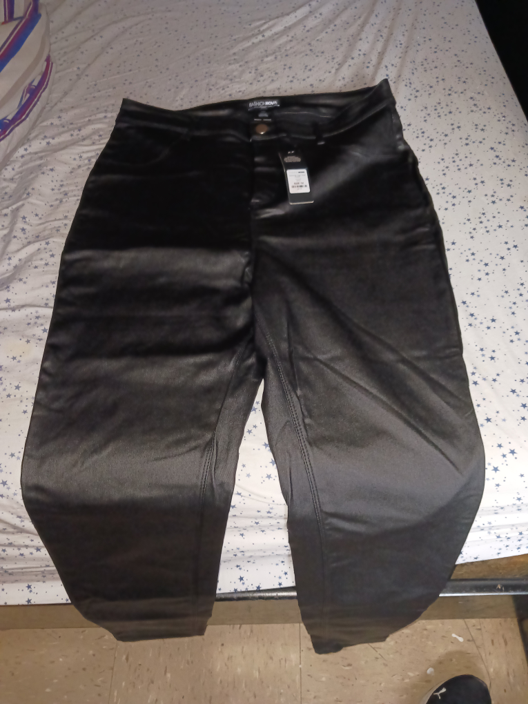 fashion nova jeans