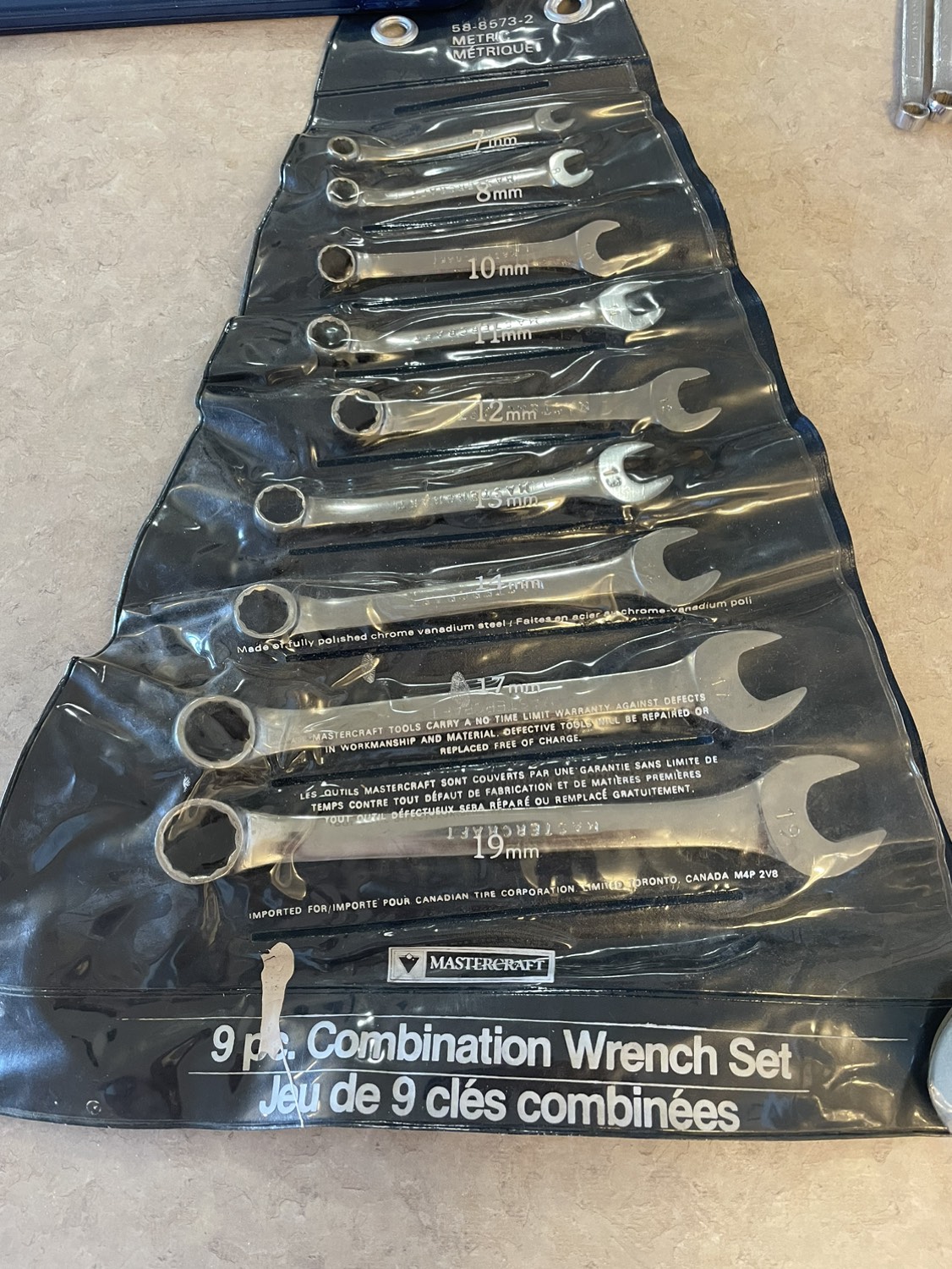 Mastercraft metric wrench set