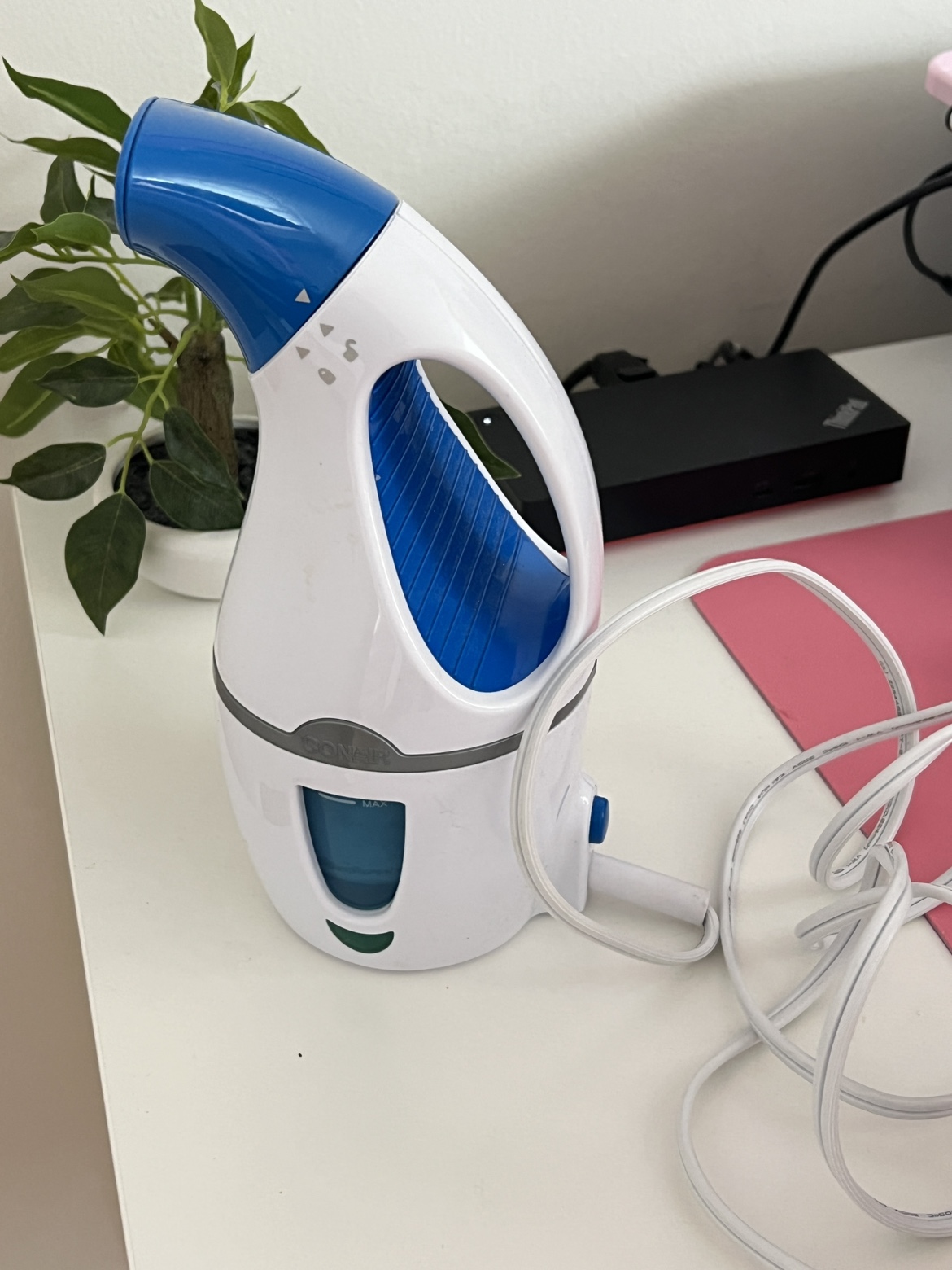 Conair Handheld Steamer thumbnail