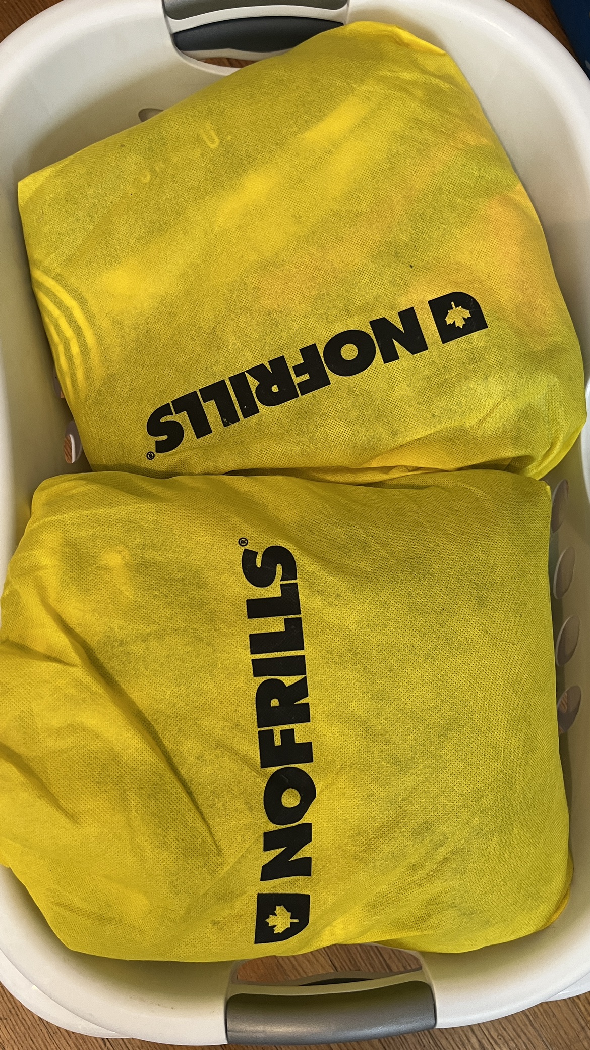 Free Clothes thumbnail