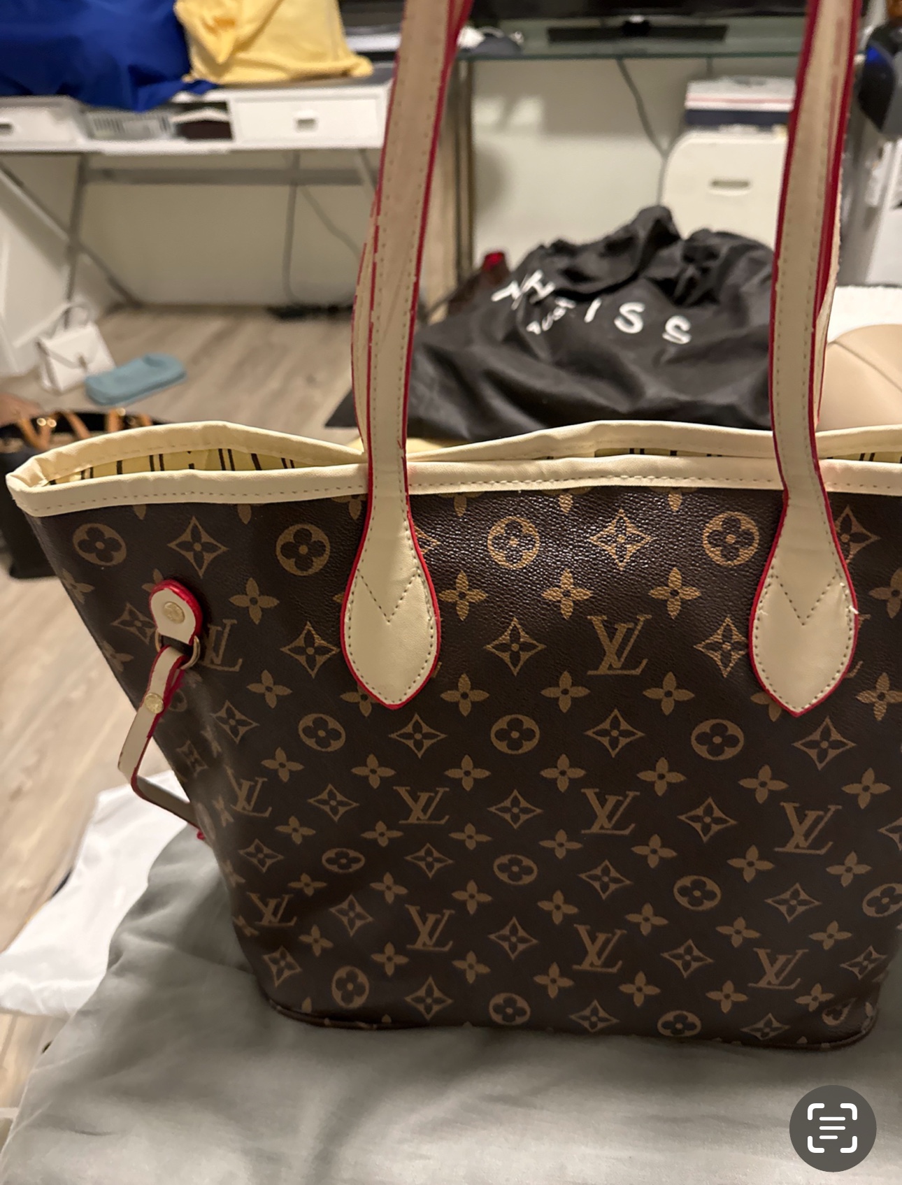 TOTE BAG thumbnail