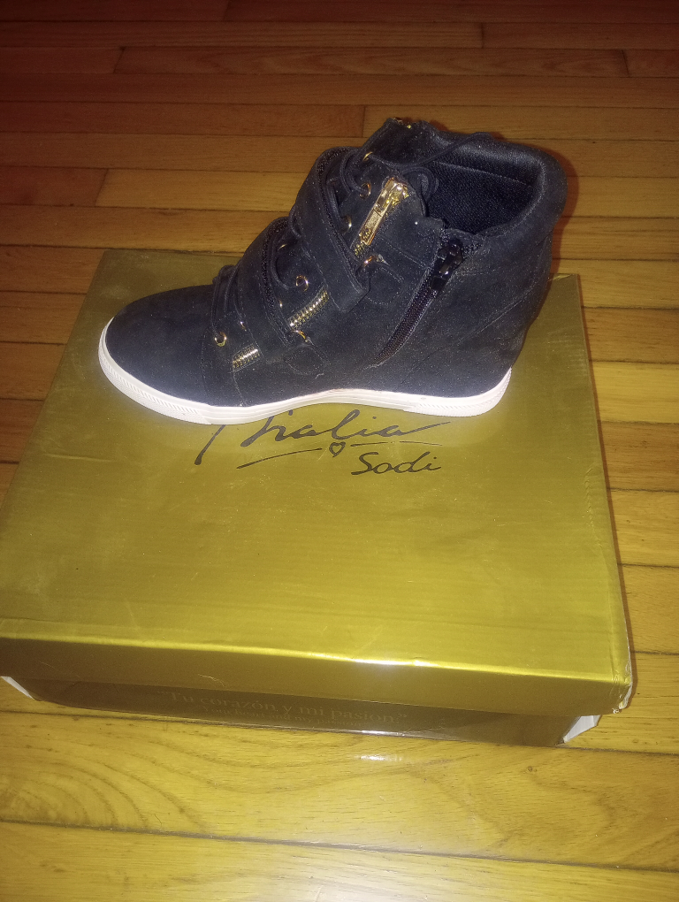 Thalia sodi shoes