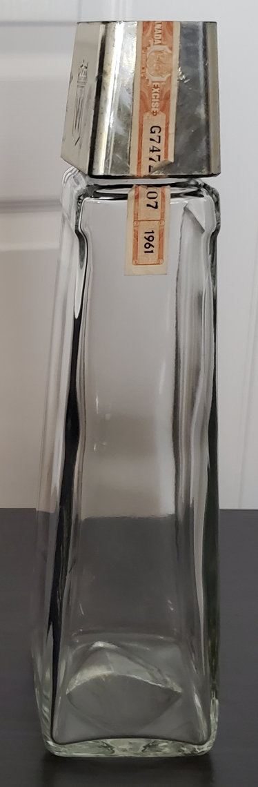 1961 Carlton Tower Whiskey Bottle image indicator(2)