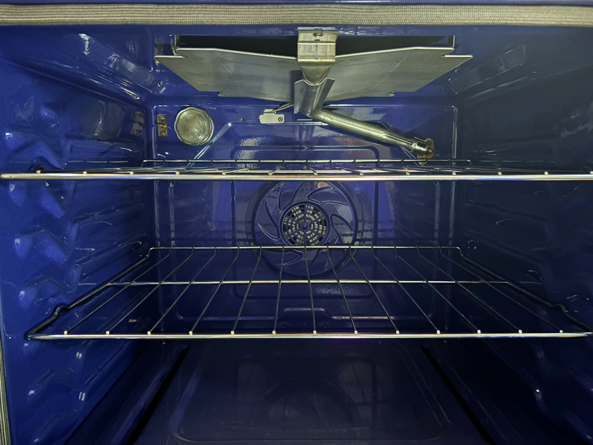 5.4 cu. ft. Gas Range EasyCleanu® and Fan Convection image indicator(10)