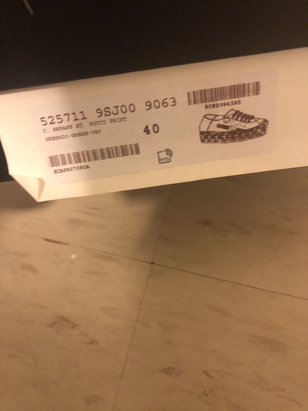 Brand new authentic platform canvas Gucci sneakers image indicator(7)