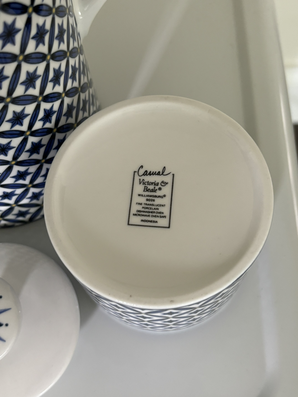 Victoria & Beale Coffee, Cream and Sugar Set image indicator(4)