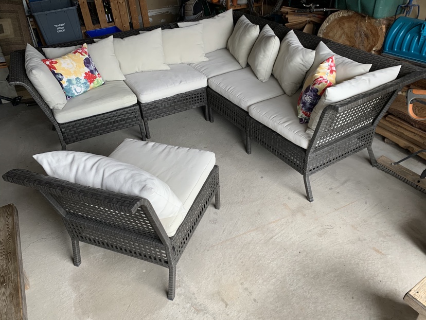 Outdoor sectional