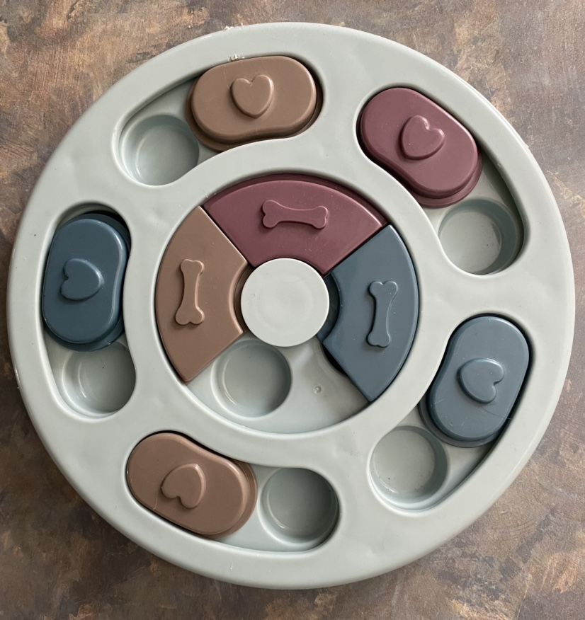 Puzzle eating toy thumbnail