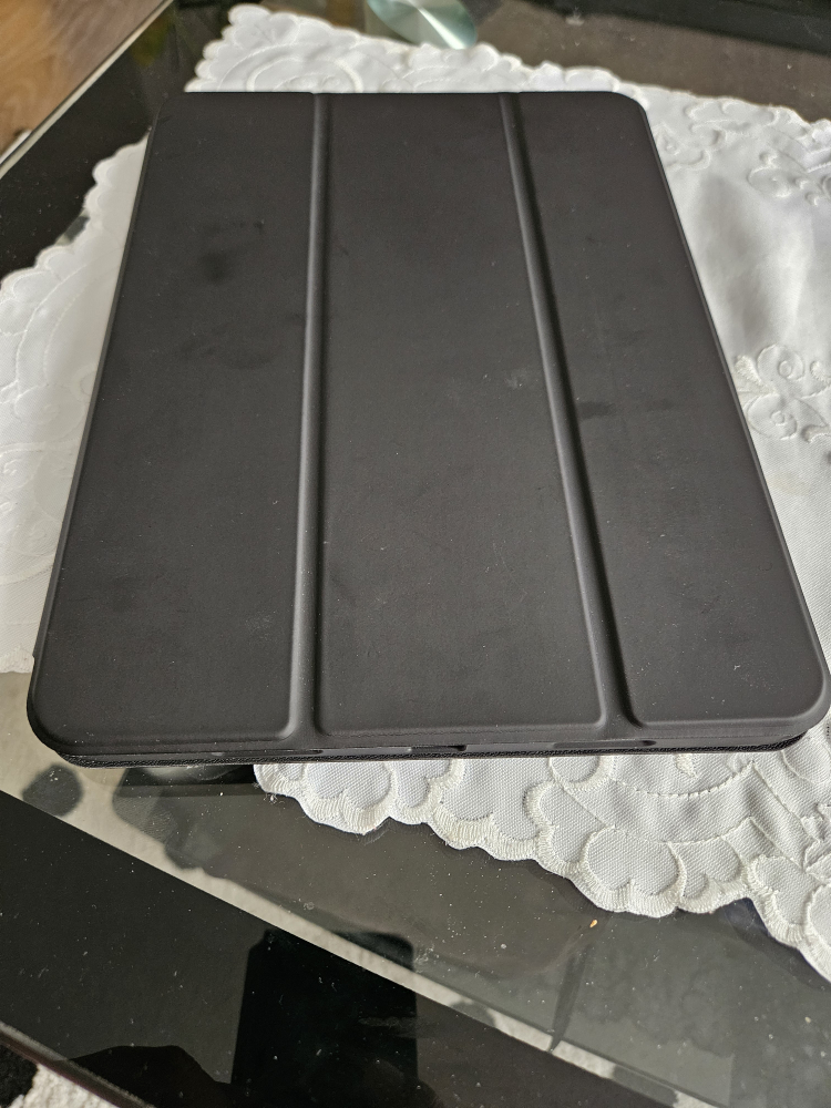 Mint Condition iPad Pro 11" 4th Gen M2 128GB with Cellular - photo 2