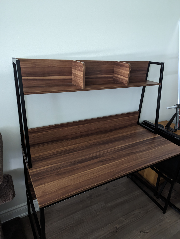 Office desk - photo 2