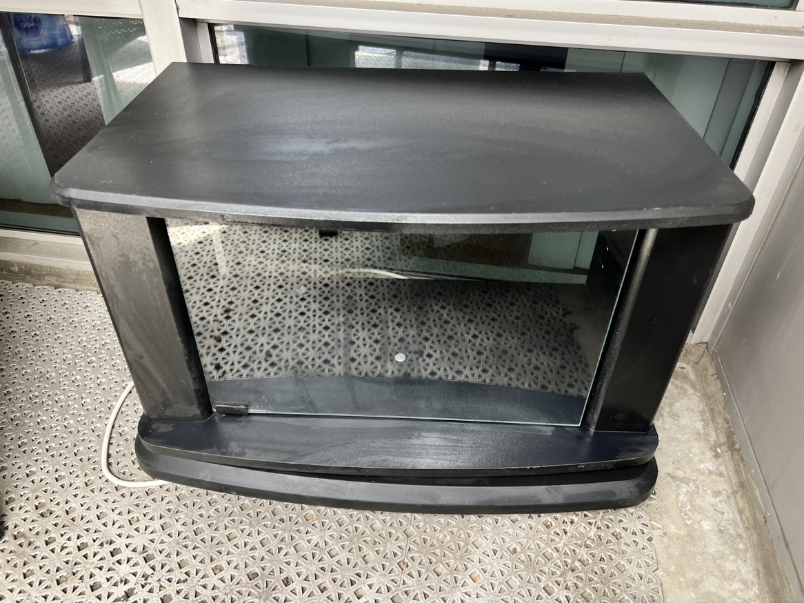 Tv stand -rotating and on wheels