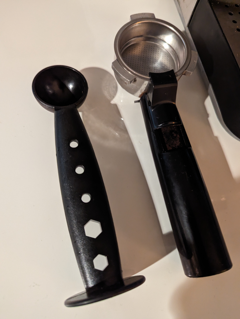 Cuisinart EM-100C Espresso Maker image indicator(3)