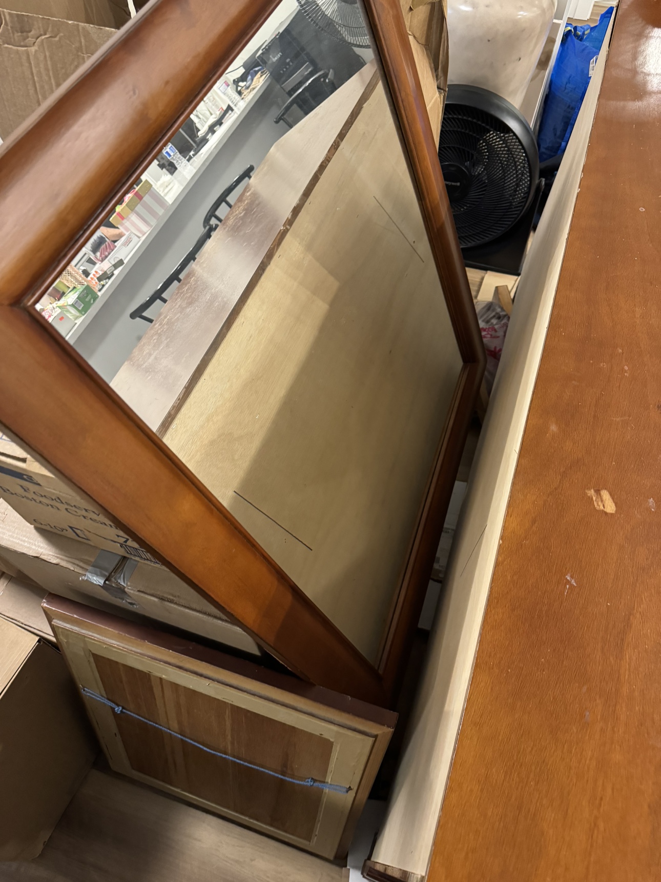 Free Dresser Mirror Included - photo 4