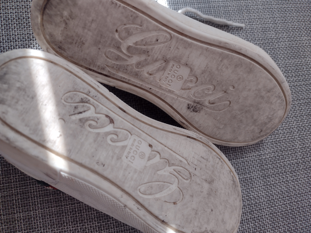 kids Gucci shoes size 29 image indicator(4)