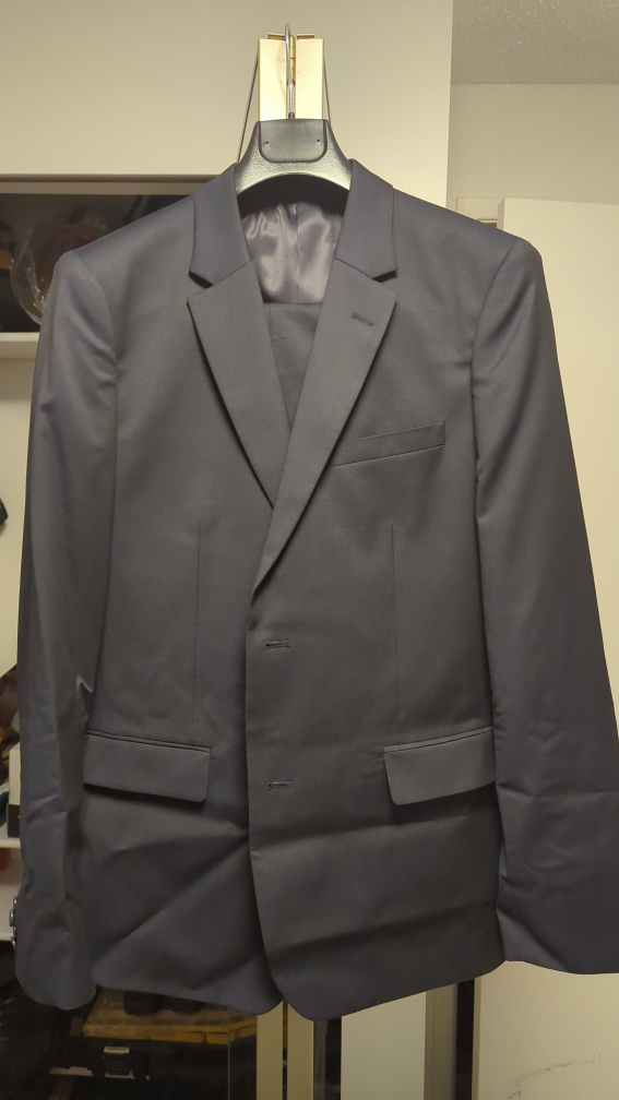 RW & CO. Brand new 2 pieces men's suit