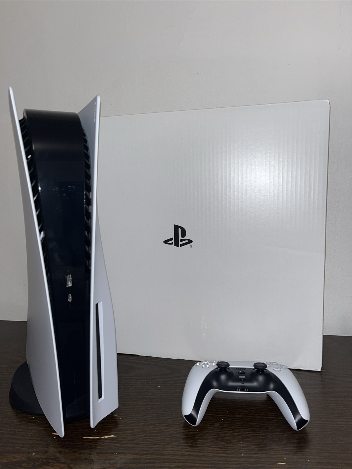 Playstation 5 disc edition new open box
