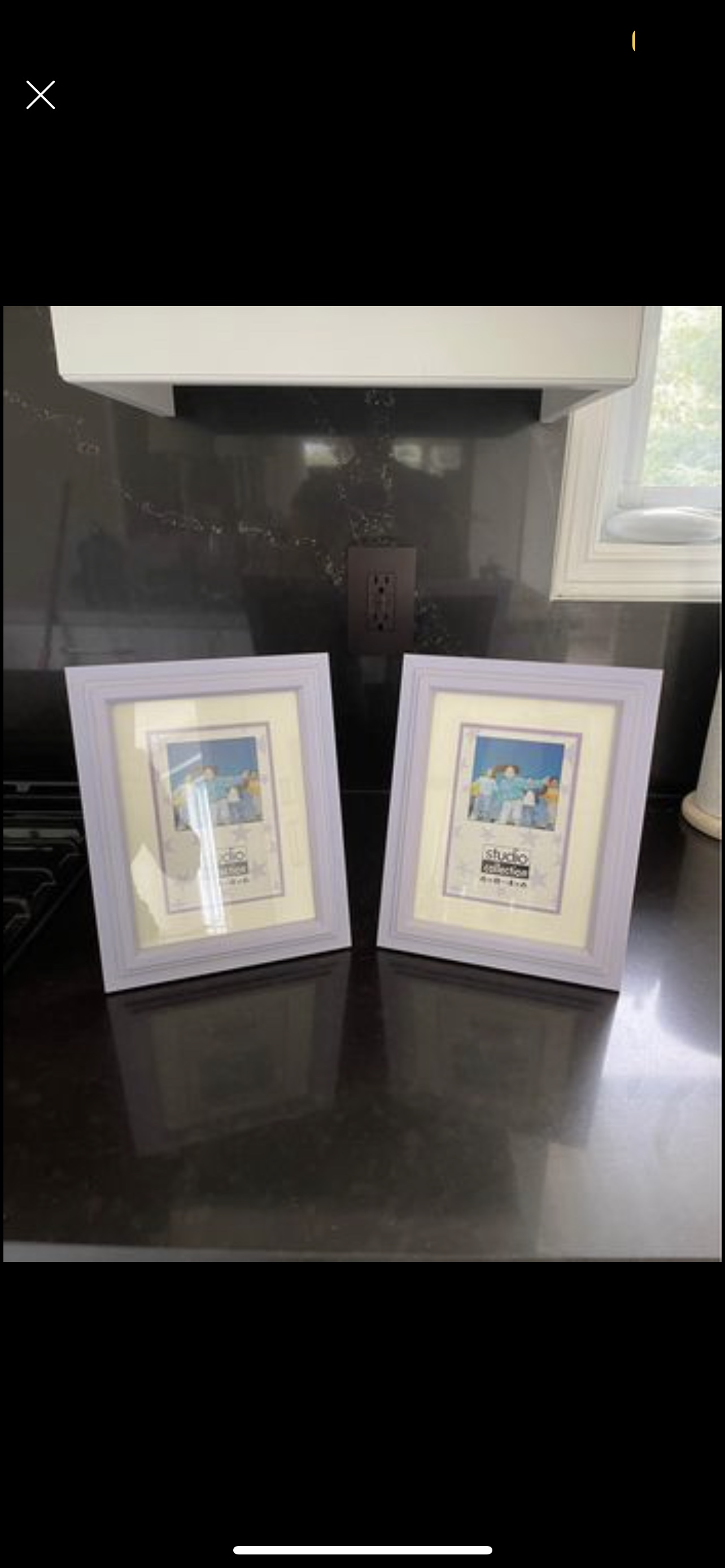 2 NEW WOOD PICTURE FRAMES image indicator(2)