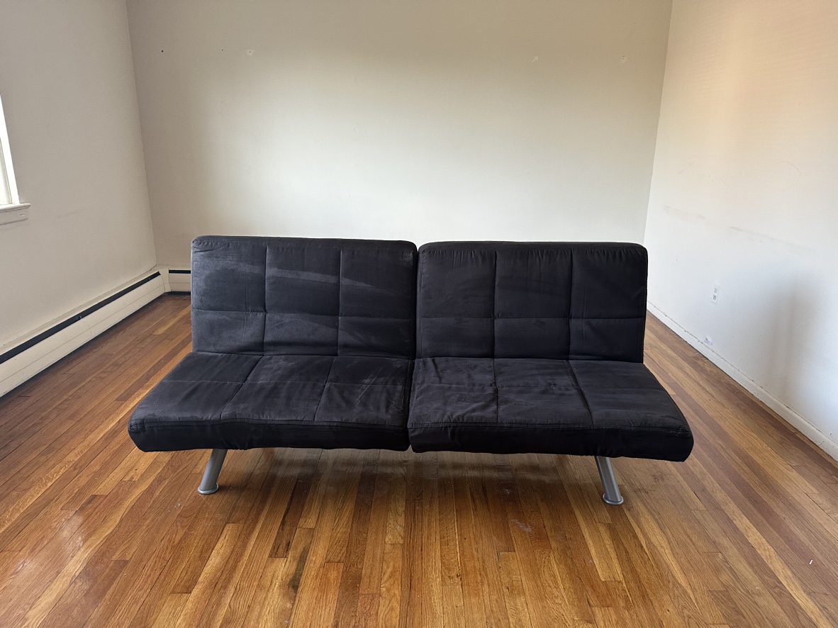 Futon (Convertible sofa)