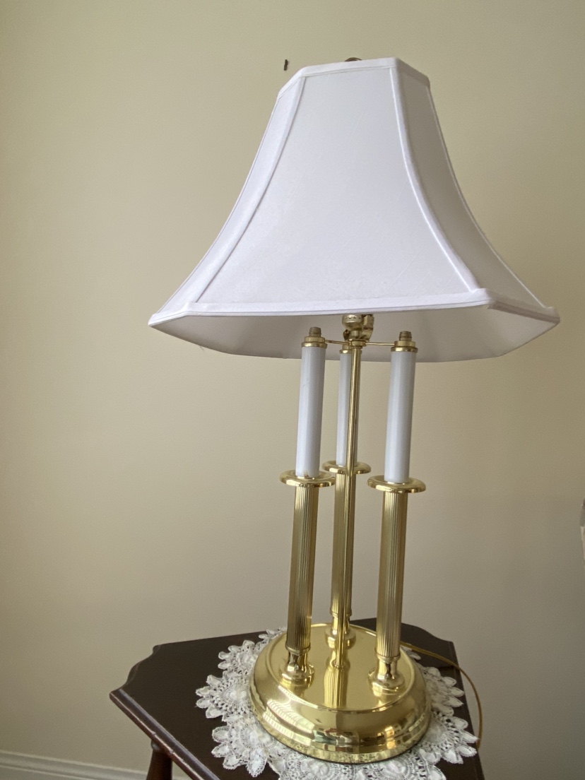Table lamp